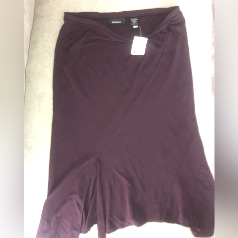 Express form fitted front slit midi skirt